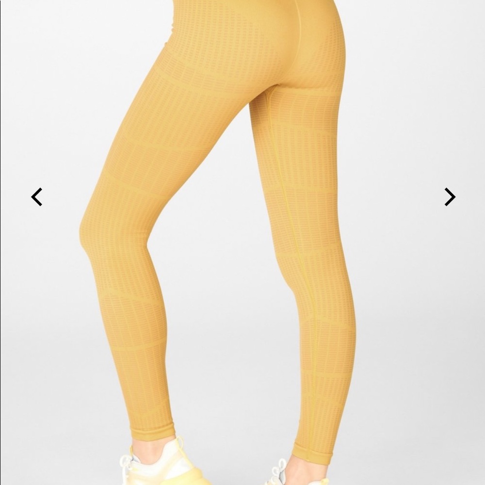 Fabletics legging - Picture 2 of 4